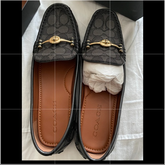Coach Black CC driver shoes size 9 - Picture 2 of 8